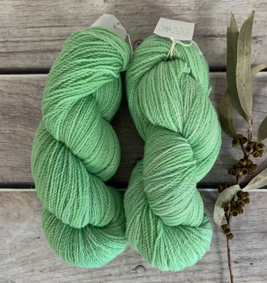 Green Jade ooak OB- Nettle 4