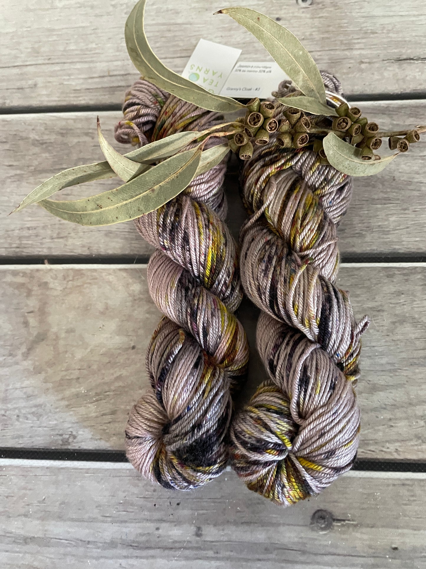Granny's Cloak Moth #3 - merino/silk - Jasmine DK