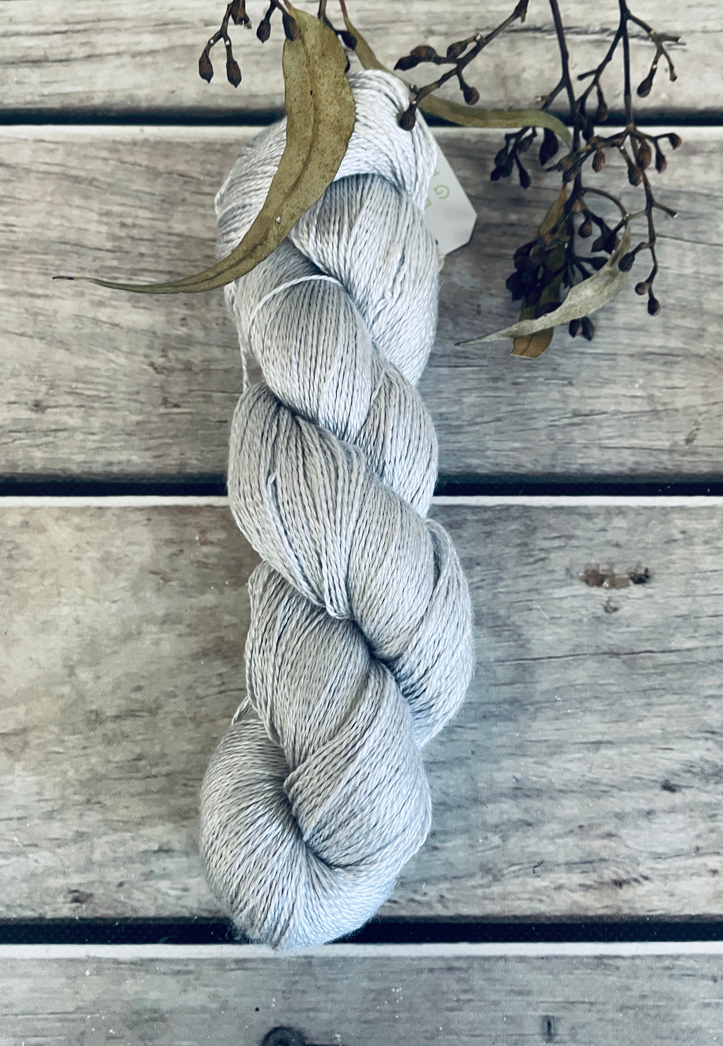 Silver Cloud - 3 ply in Mulberry silk - Pekoe (hl)