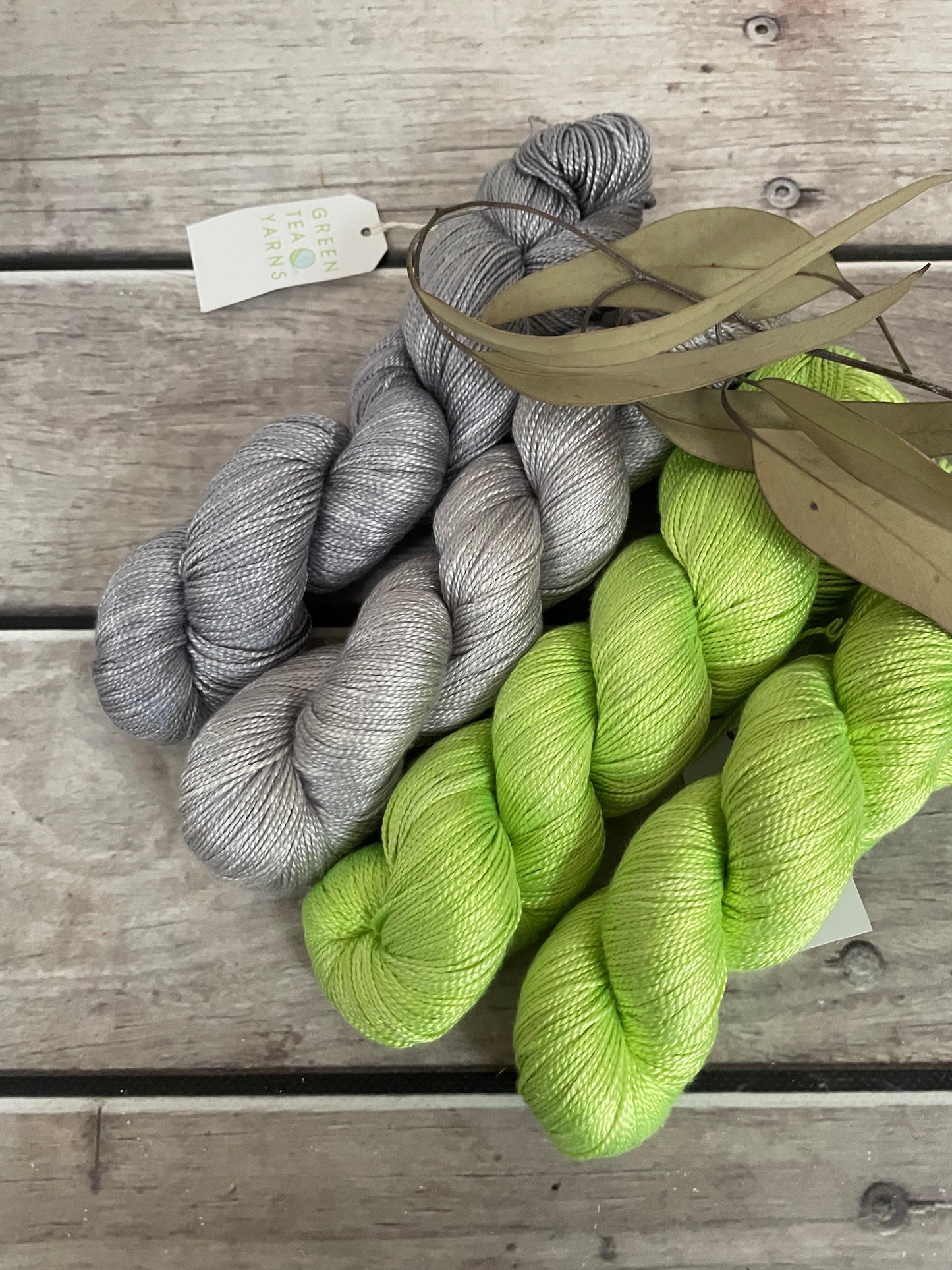 Wild Things -Zowee! - 4 ply silk - Ginseng f
