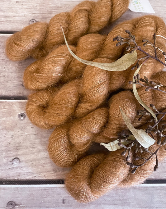 Bronze - 2 ply lace in Mohair and silk - Shui Yun