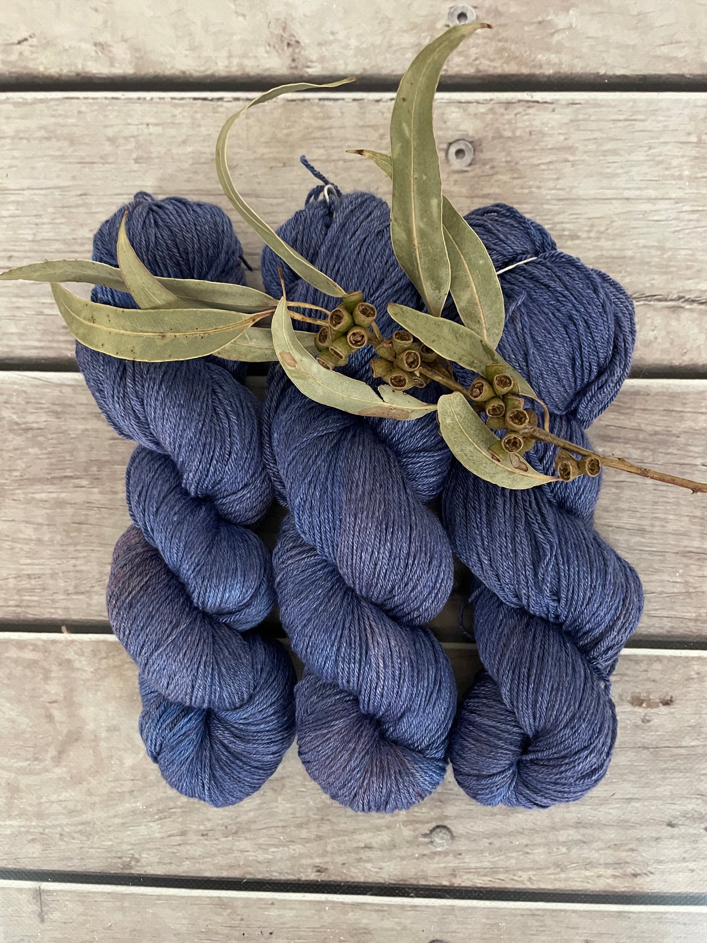 Sorrento Seas ooak - Merino/silk - 4 Ply - Jasmin4