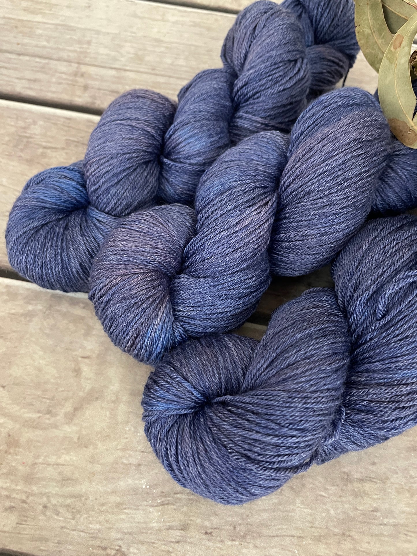 Sorrento Seas ooak - Merino/silk - 4 Ply - Jasmin4