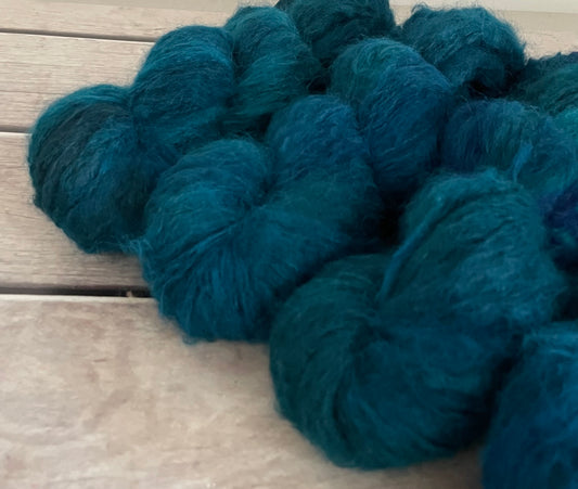 Vintage Button - 8 ply suri/silk fluff - Rosehip DK