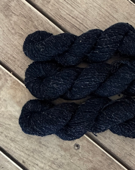 Midnight - merino/linen single - 5 ply - Sassafras