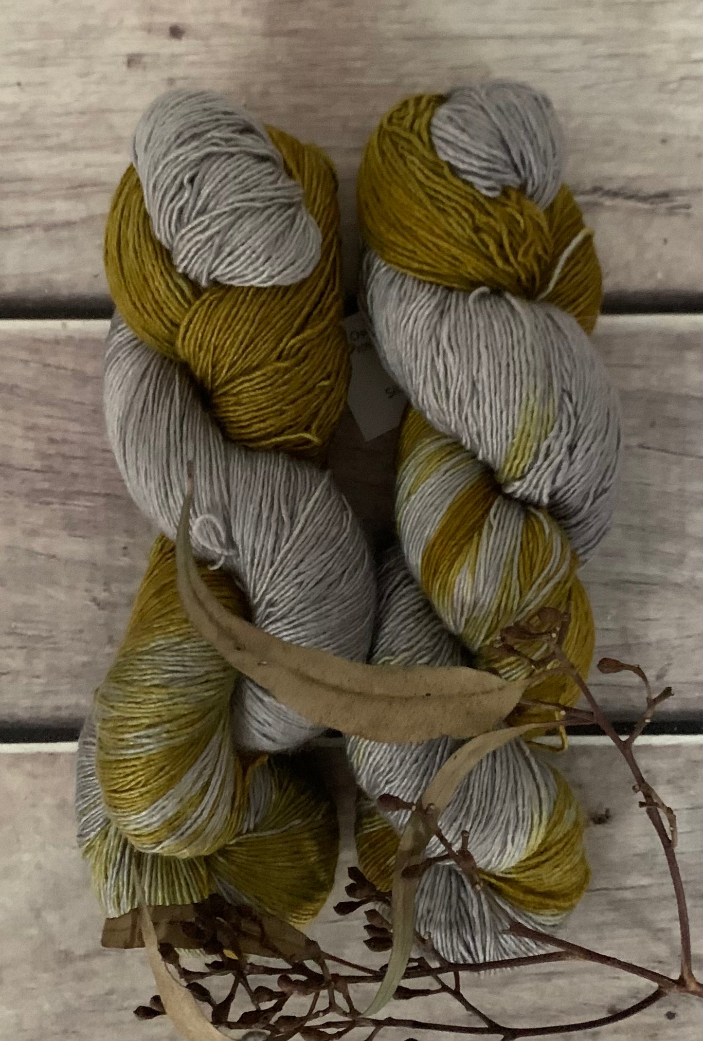 Silvereye Wing -  4 ply Merino /Silk single yarn - Osmanthus