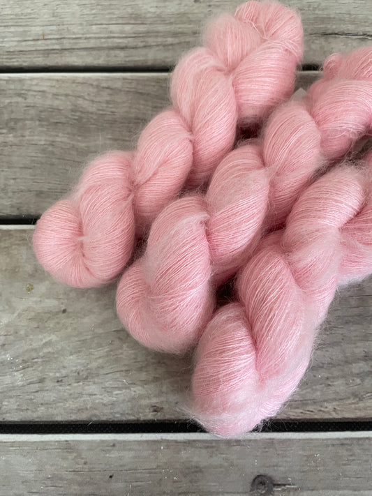China Doll - 2 ply Silk / Mohair - Shui Yun