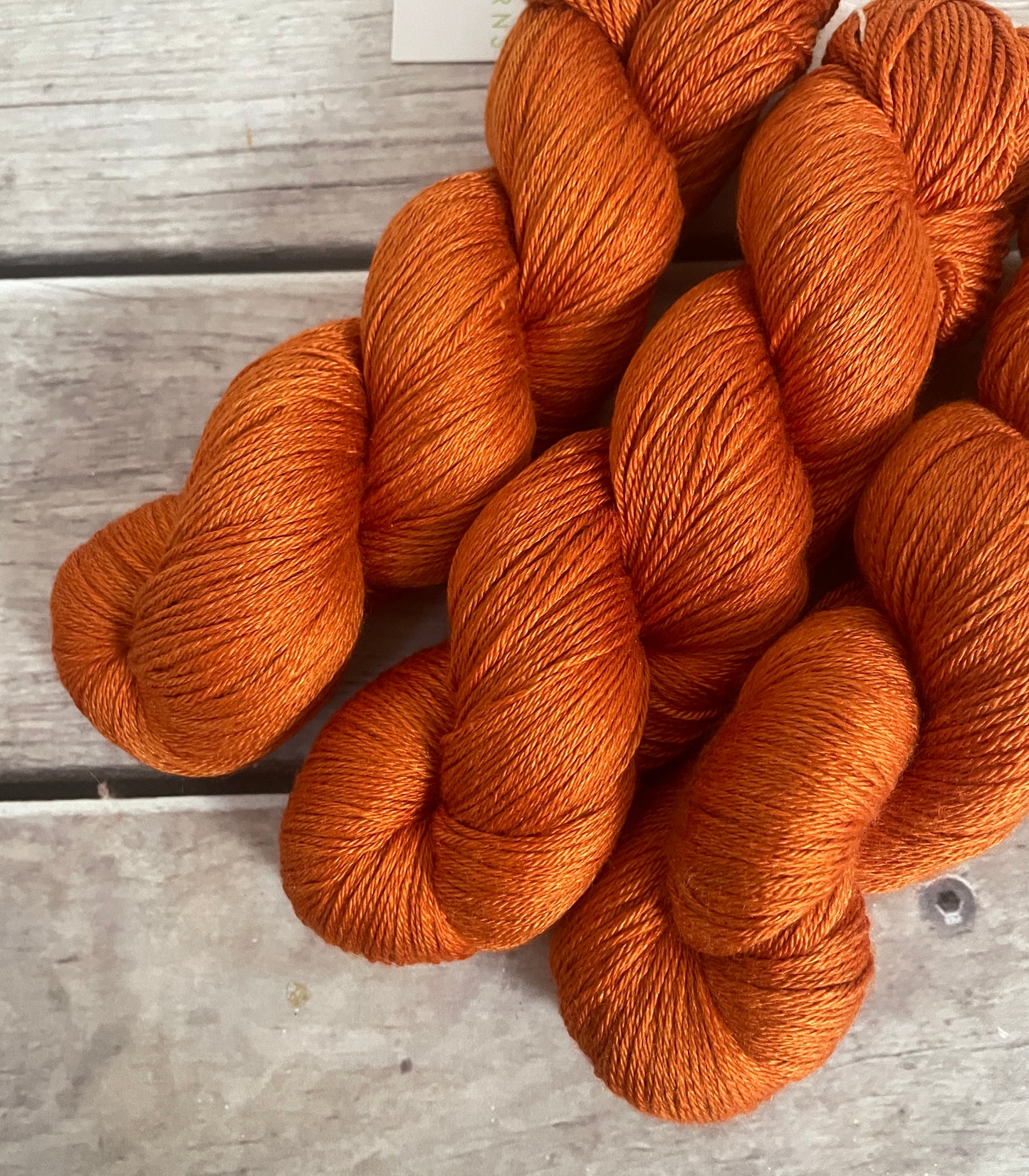 Tamarind Sunset - 4ply/fingering - silk and merino - Jasmin 4