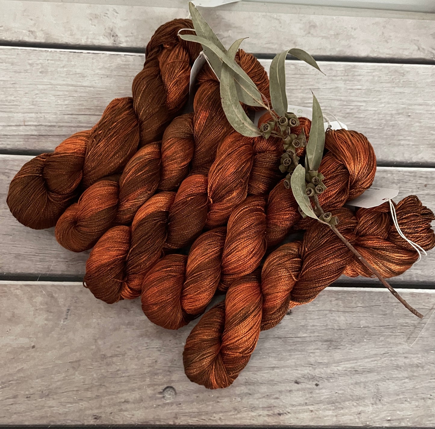 Woodend - 3 ply pure silk yarn - Ginseng hl