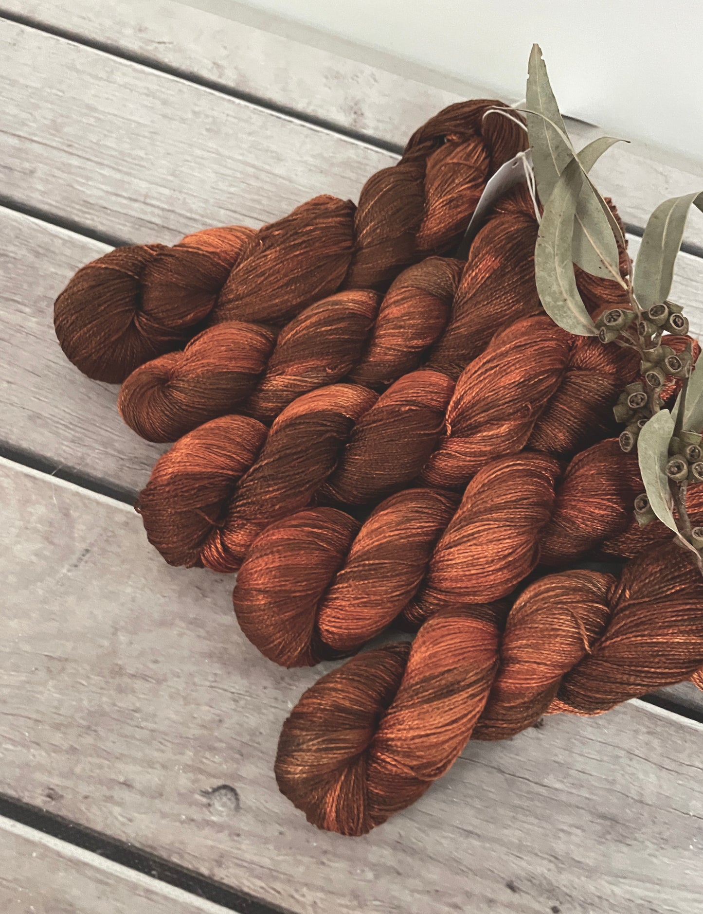 Woodend - 3 ply pure silk yarn - Ginseng hl