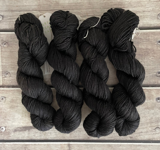 Roseate Emperor moth #1- Jasmine 8 yarn - 8 ply