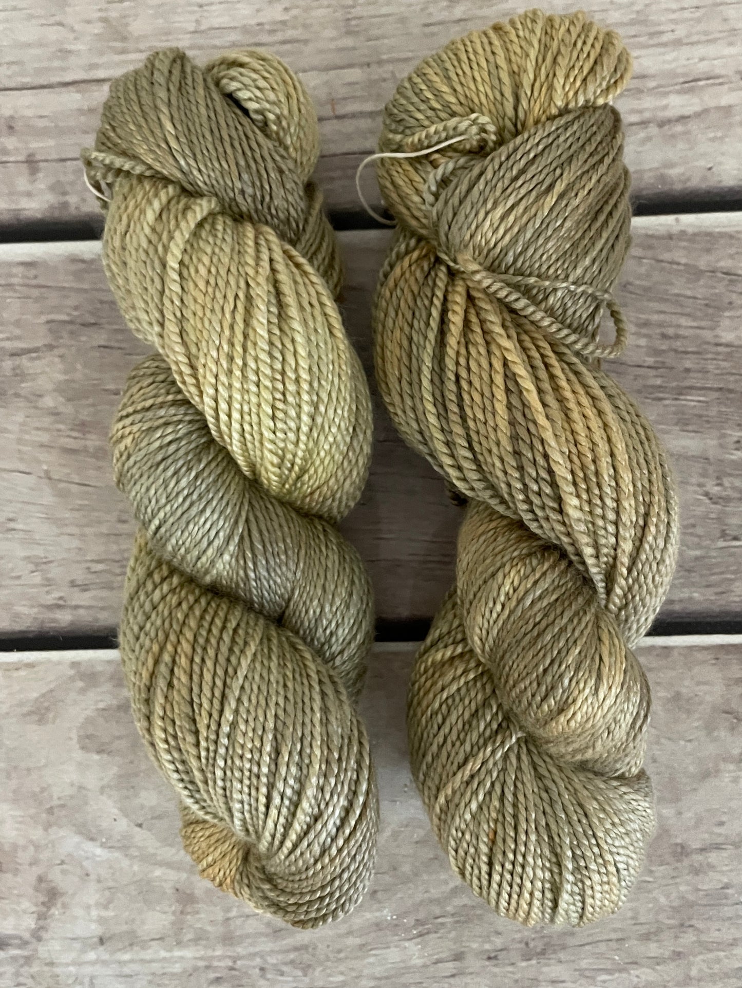 Old Gold - 8 ply silk and merino - White Cloud DK