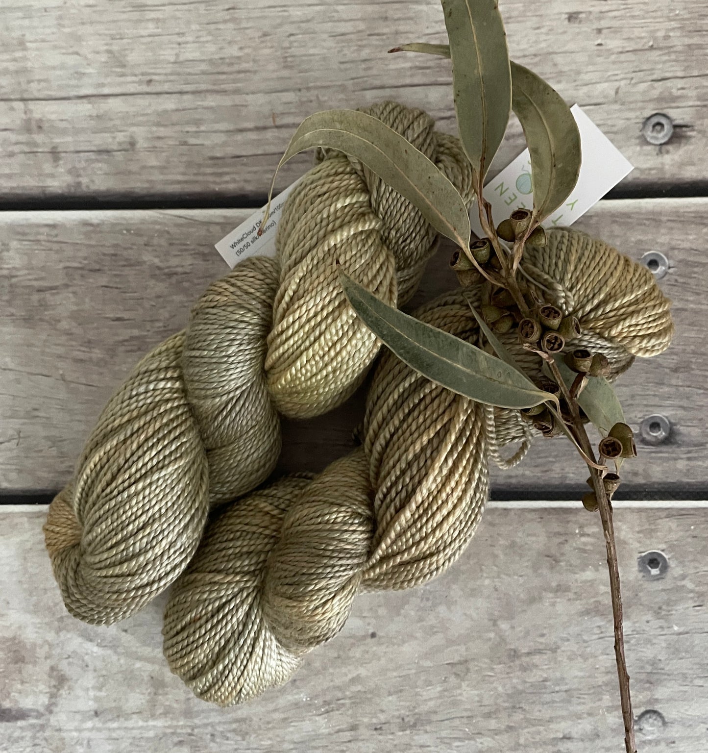 Old Gold - 8 ply silk and merino - White Cloud DK