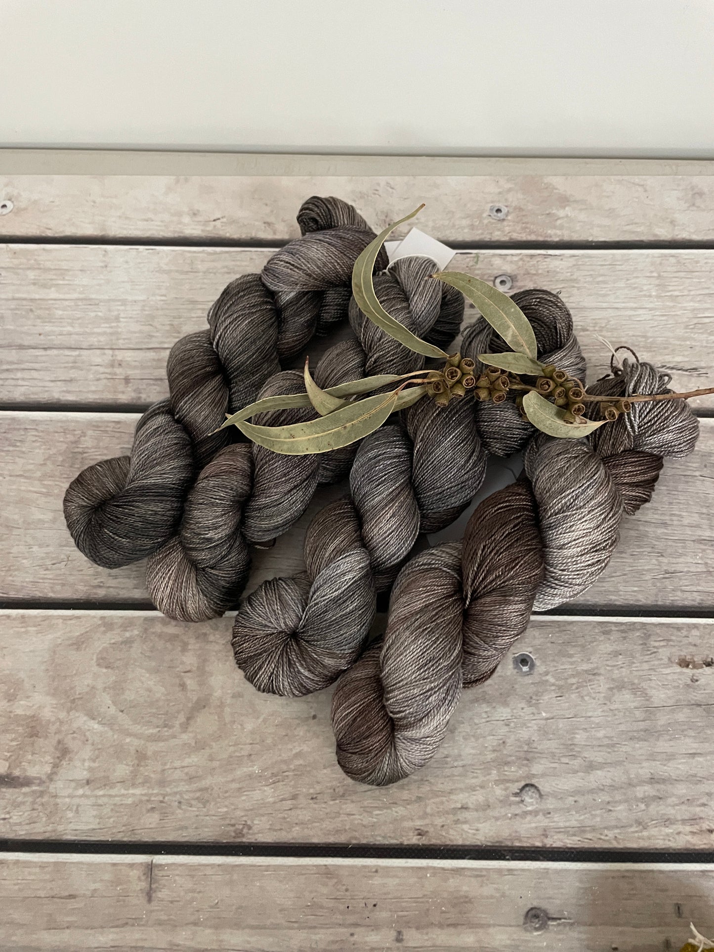 Pale Peat - Merino/silk - 2 Ply - Jasmin2