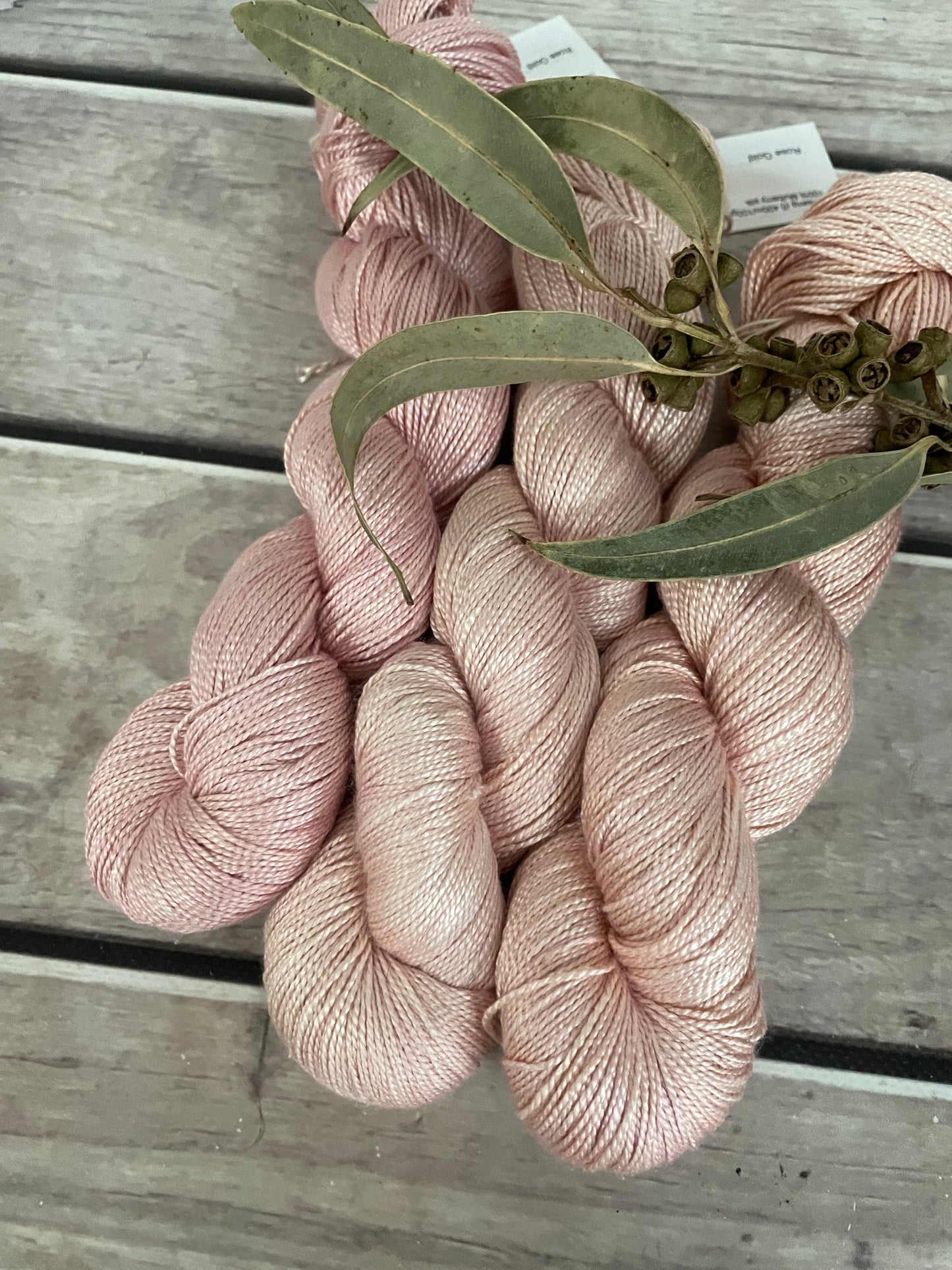 She Sells Seashells - 4 ply in Mulberry silk - Ginseng