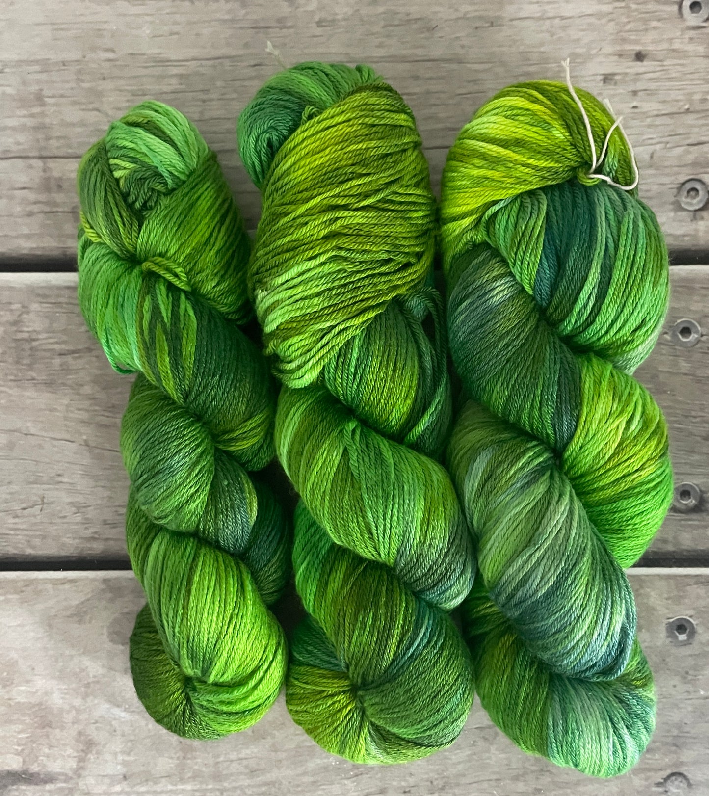 Pond Life - Merino/silk - 4 Ply - Jasmine