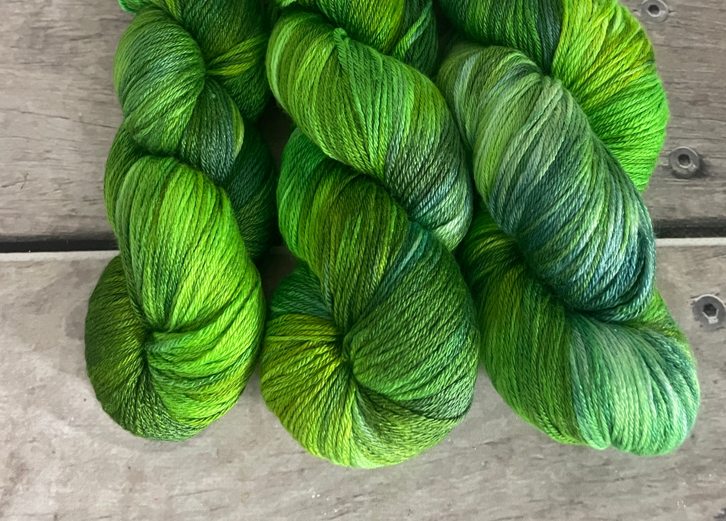 Pond Life - Merino/silk - 4 Ply - Jasmine