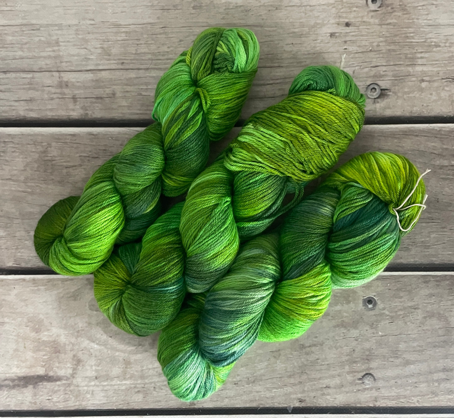 Pond Life - Merino/silk - 4 Ply - Jasmine