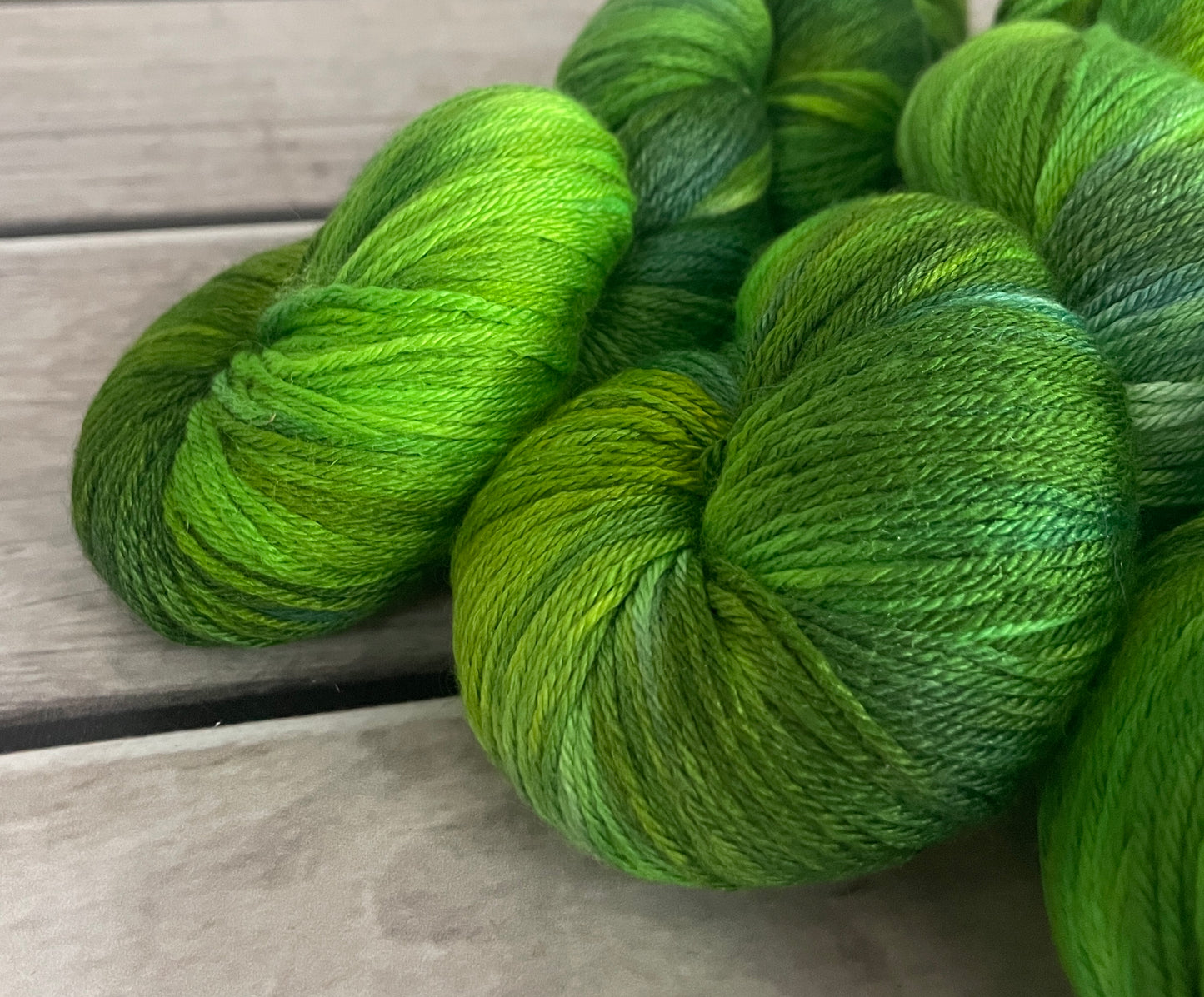 Pond Life - Merino/silk - 4 Ply - Jasmine