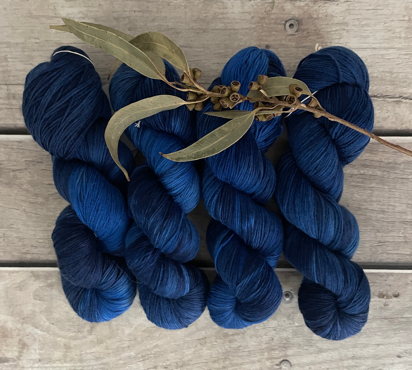 April Blues - sock yarn in merino and nylon - Darjeeling