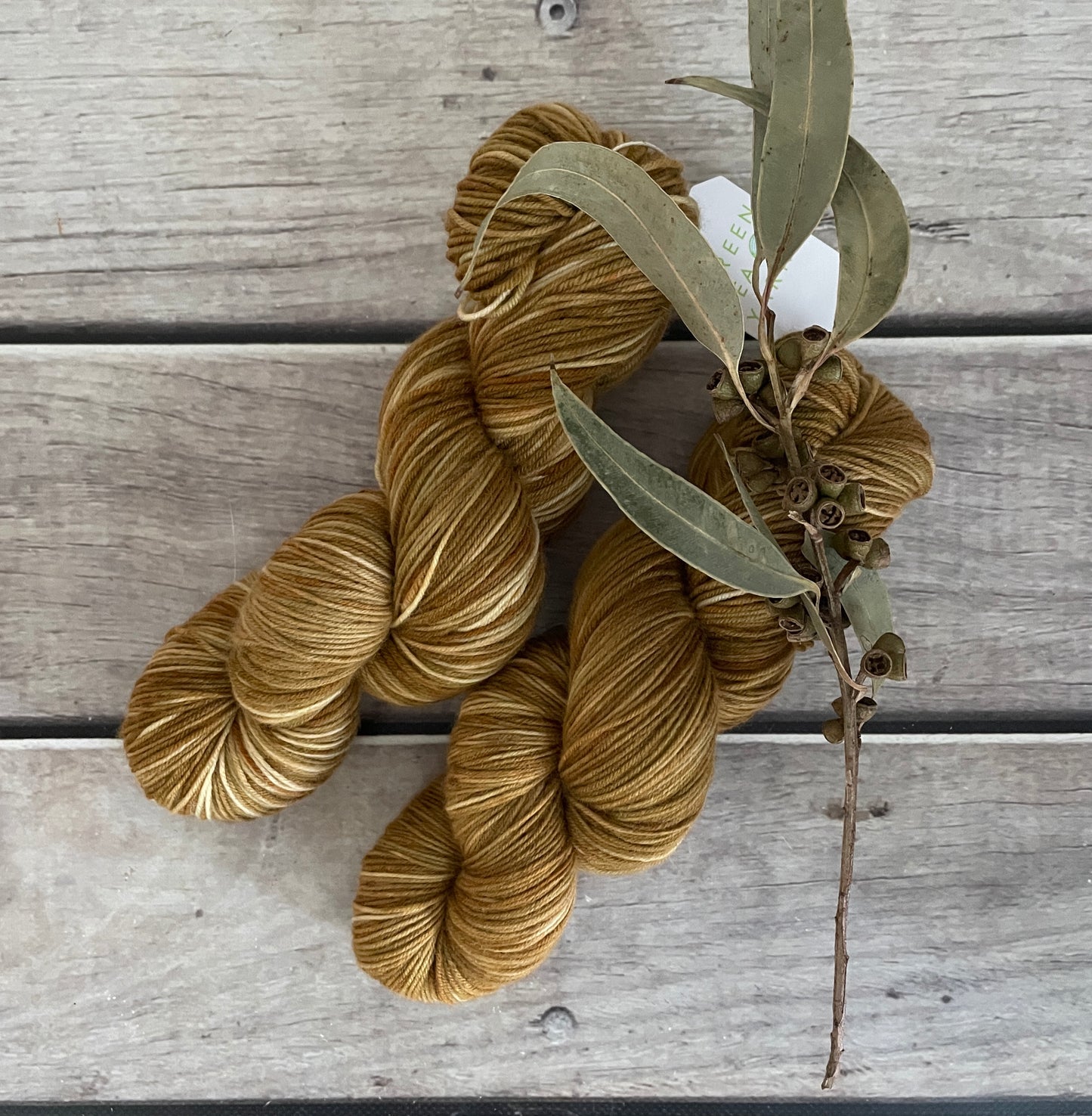 Honeybush ooak - Darjeeling sock yarn - 4 ply