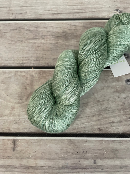 Matcha Green - 3 ply pure silk yarn - Ginseng hl