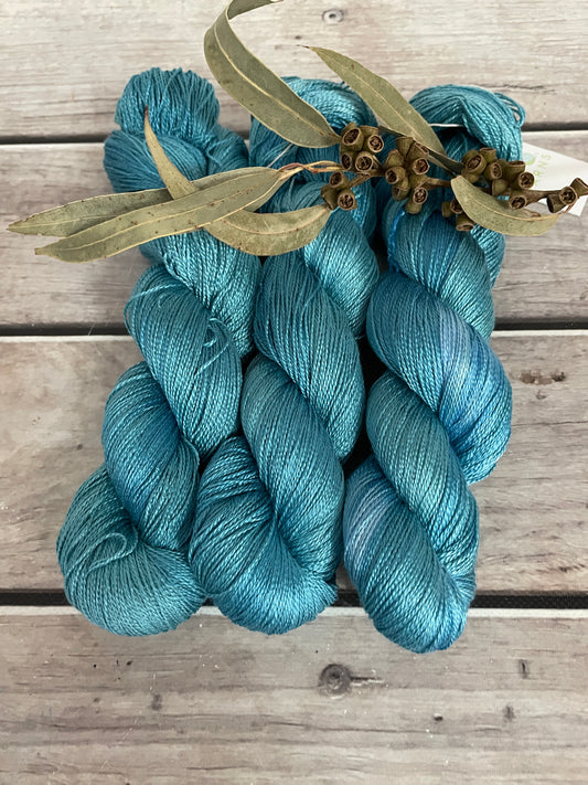 Calm Seas - 3 ply pure silk yarn - Ginseng hl