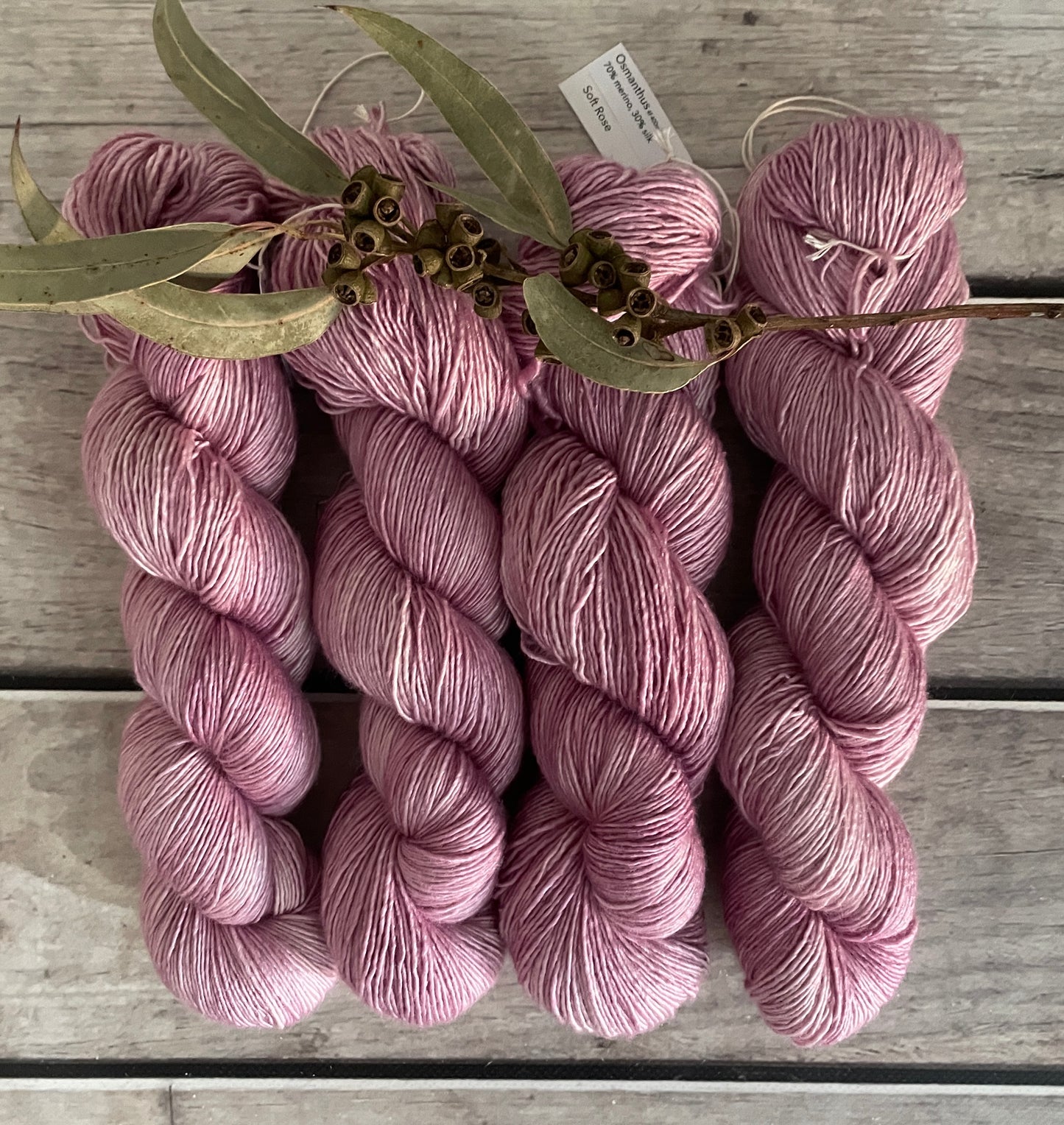 Soft Rose - 4 ply in Mulberry silk and Merino singles yarn - Osmanthus