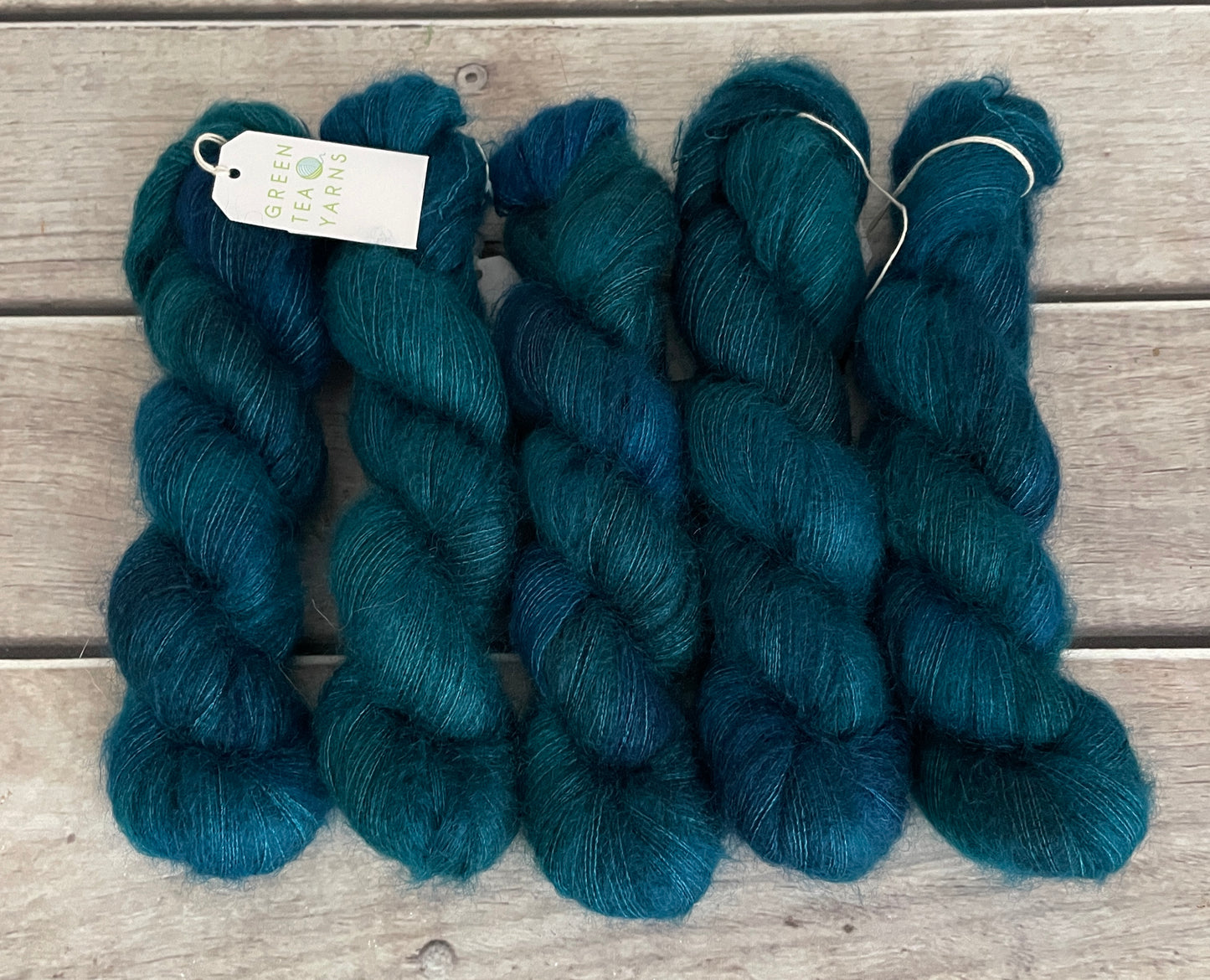 Vintage Button - Silk and Mohair -2 ply/lace - Shui Yun