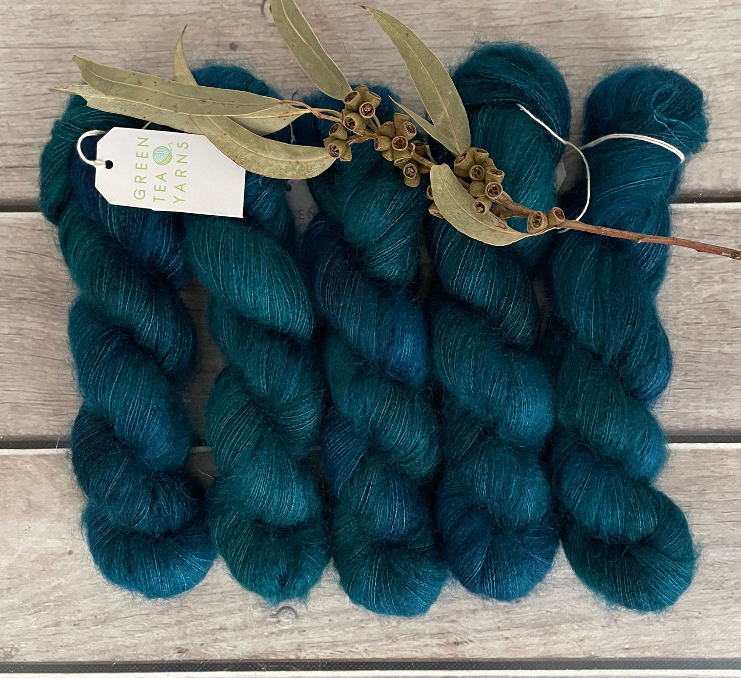 Vintage Button - Silk and Mohair -2 ply/lace - Shui Yun
