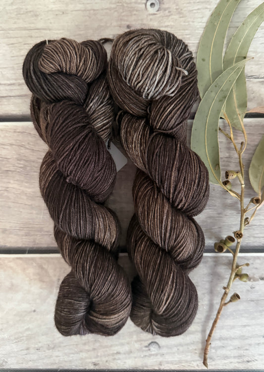 Gryphon #12 - Darjeeling 4 ply sock yarn merino/nylon