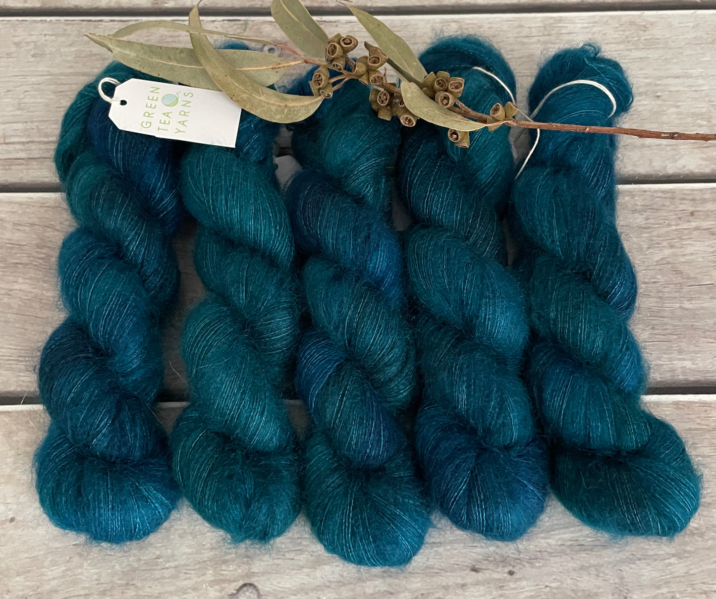 Vintage Button - Silk and Mohair -2 ply/lace - Shui Yun