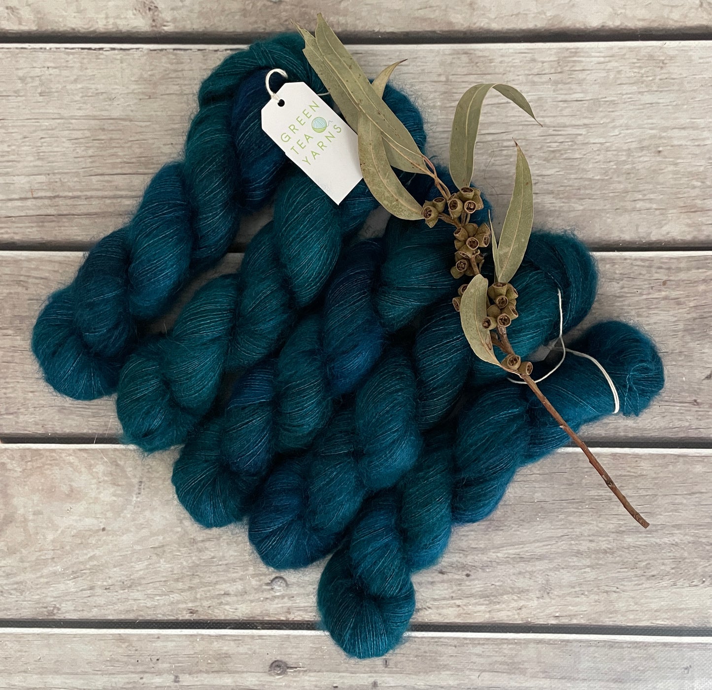 Vintage Button - Silk and Mohair -2 ply/lace - Shui Yun