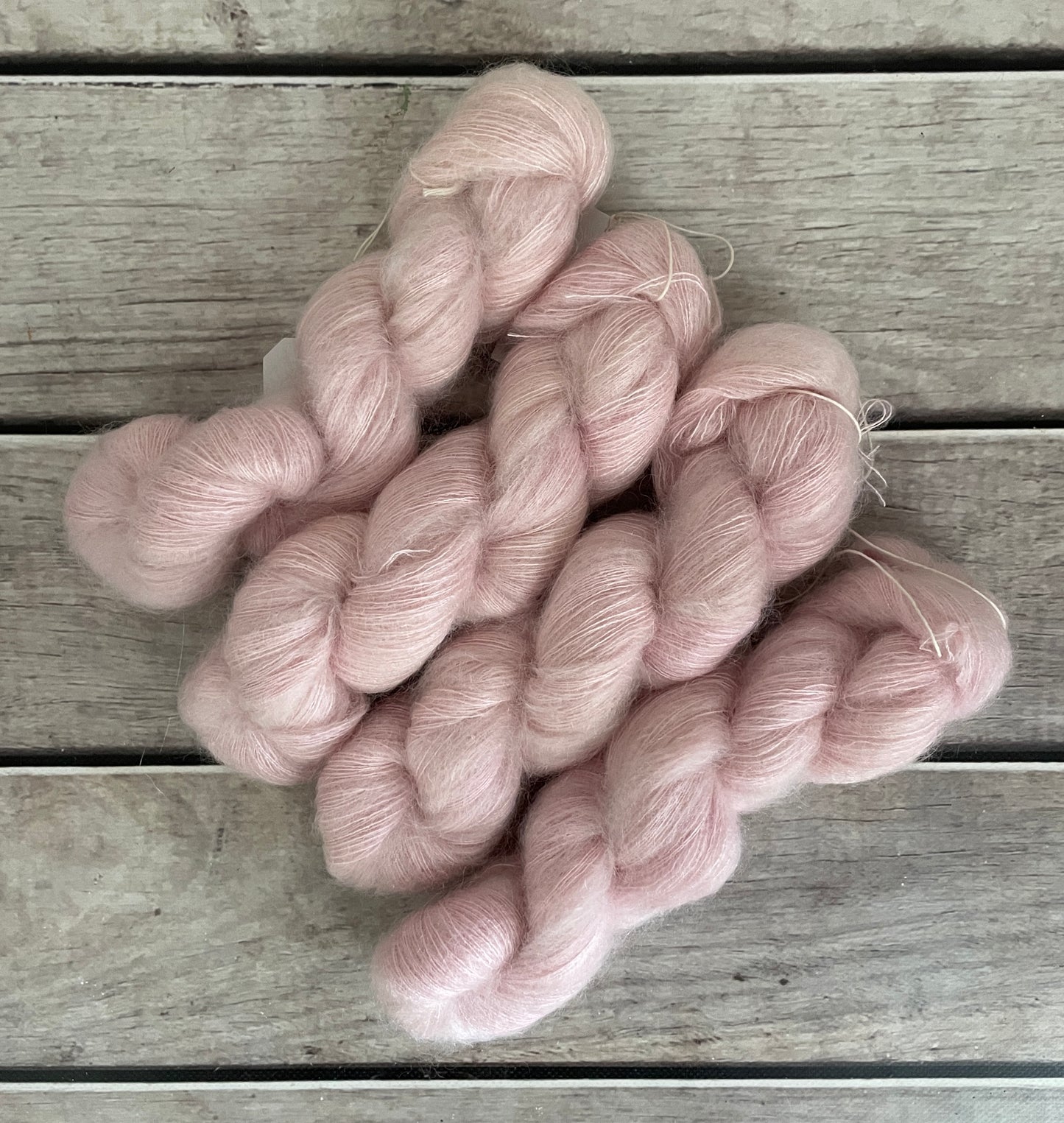 She sells Seashells - 2 ply Silk / Mohair - Shui Yun