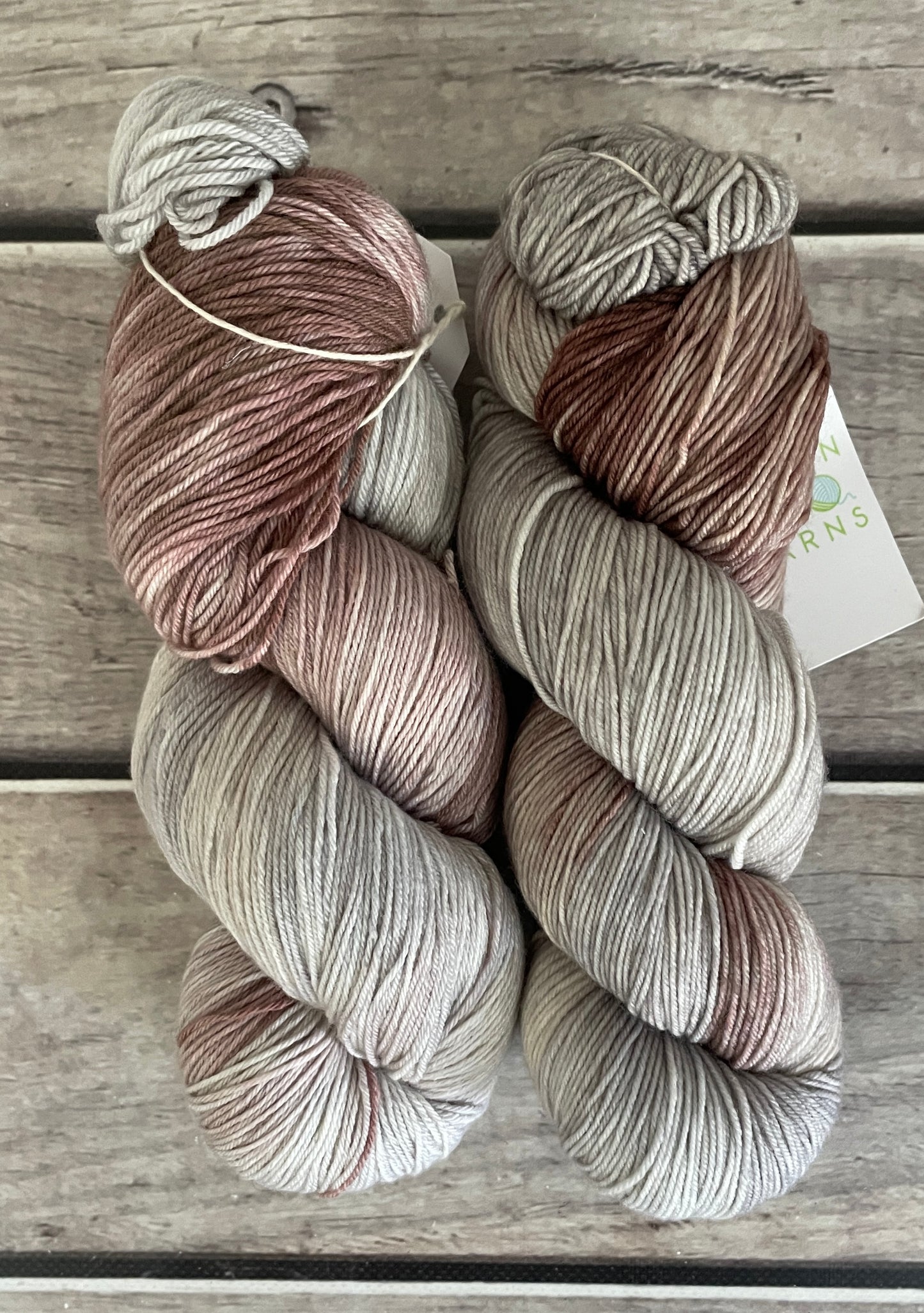 Silvereye Underside - 4 Ply sock yarn in merino/nylon - Darjeeling