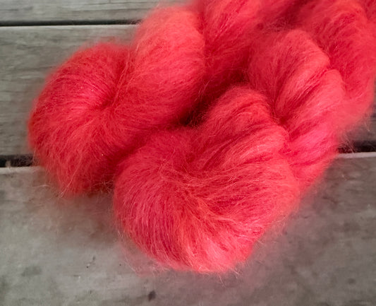 Candy Crush - mohair/silk/sequins - Gyrokuro 3ply