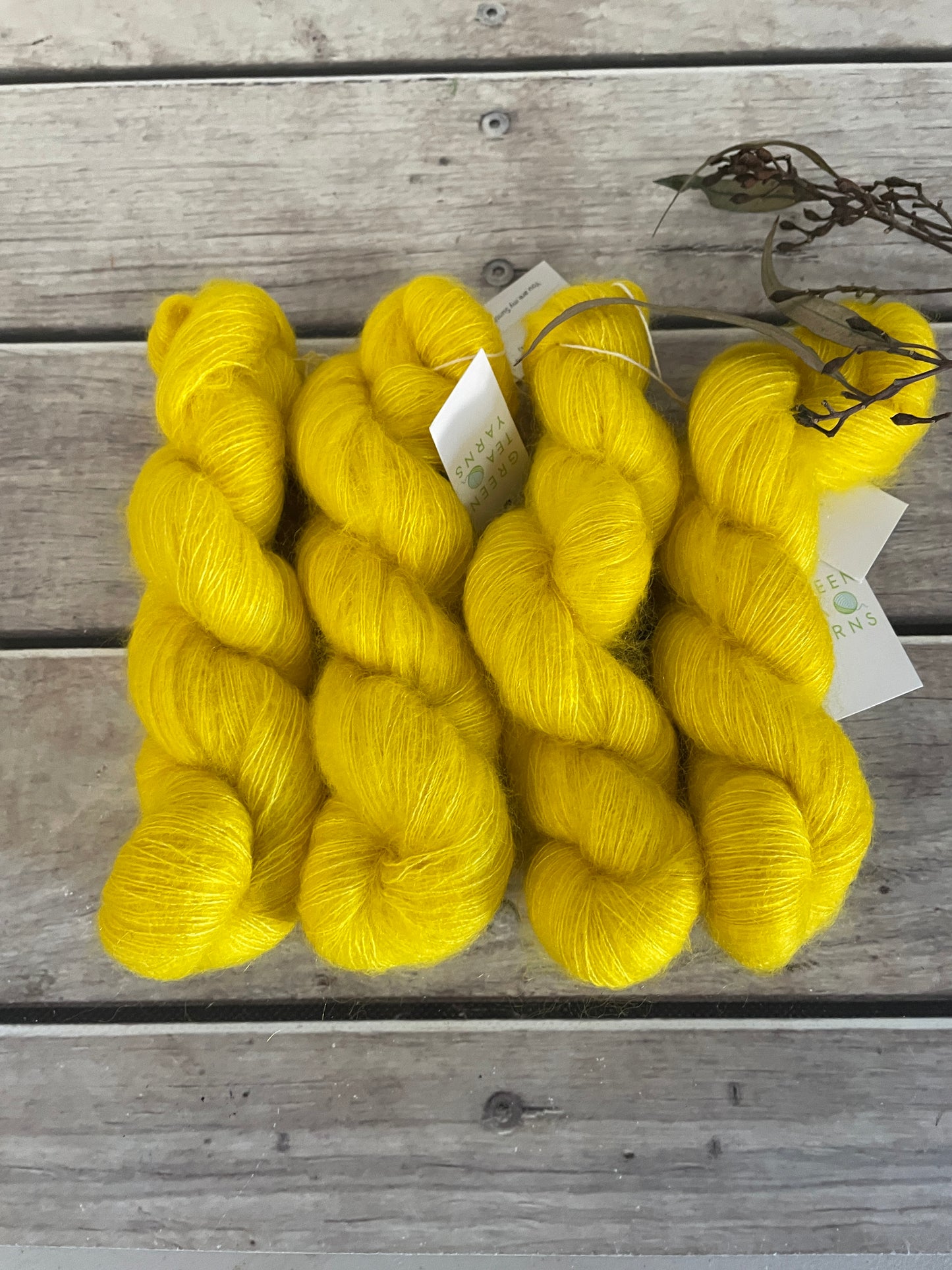 You are my Sunshine - on Silk and Mohair - Shui Yun, 2 ply/laceweight