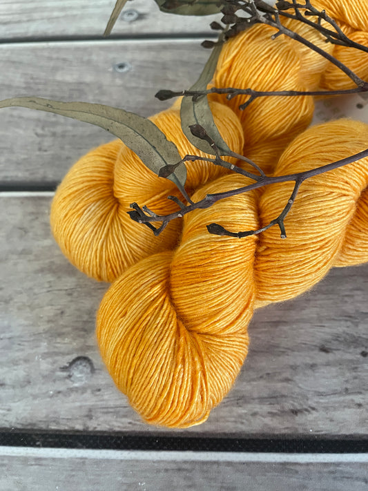 Roseate Emperor Moth #2 - Merino/ Silk 4 ply single - Osmanthus4