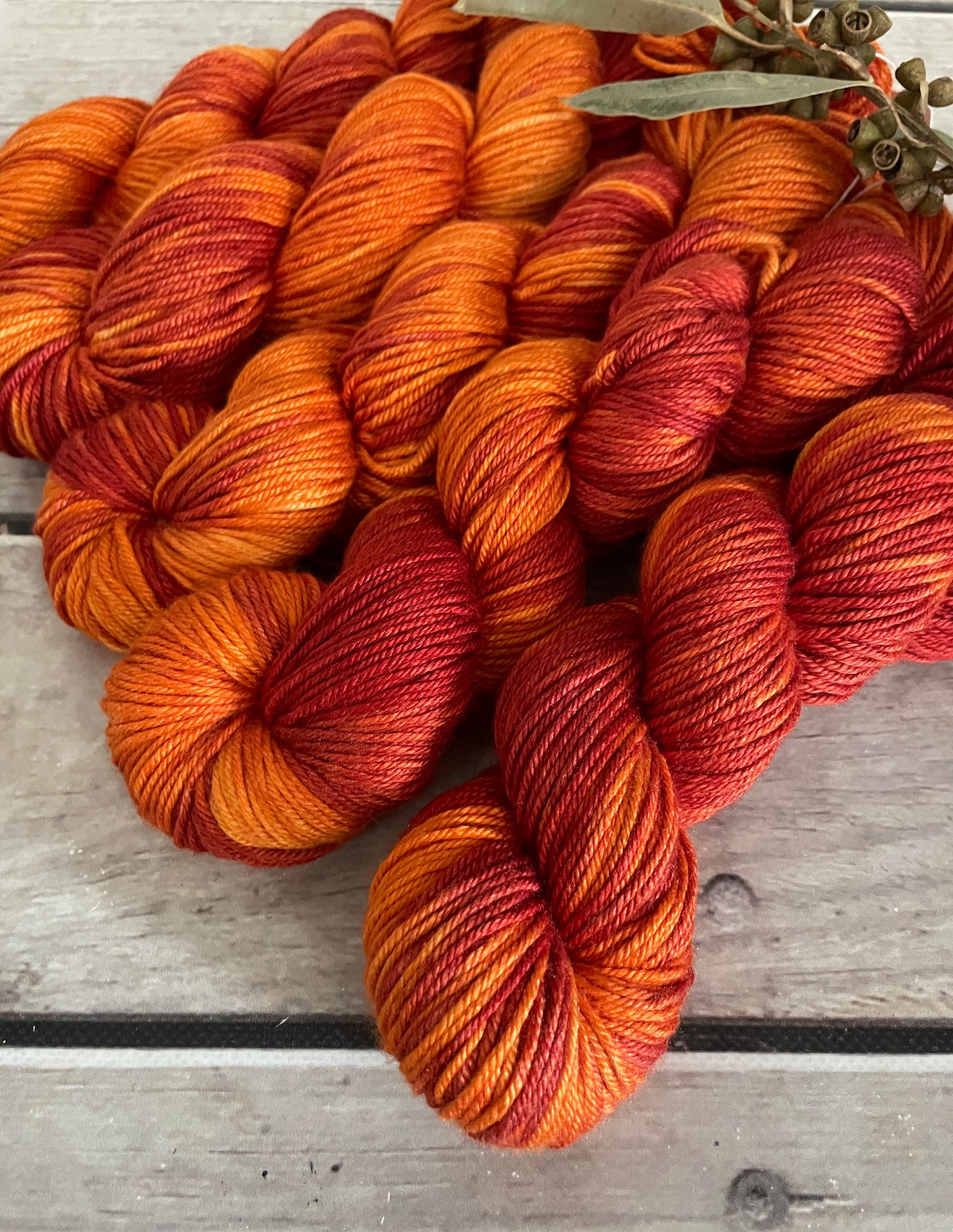 Burnt Leaf - silk wool Jasmine 8 ply yarn - DK