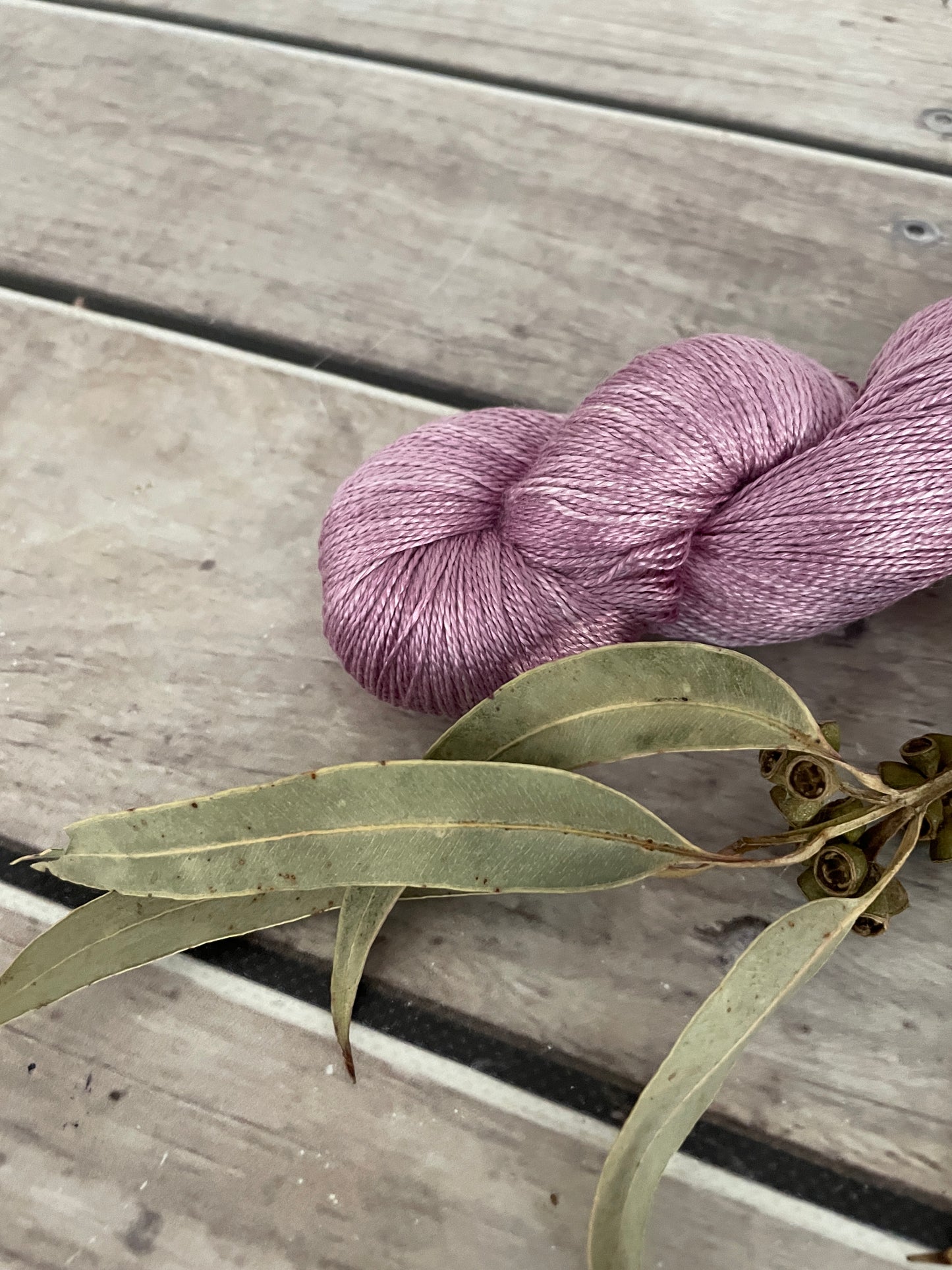 Tea Rose - 3 ply in Mulberry silk - Ginseng hl