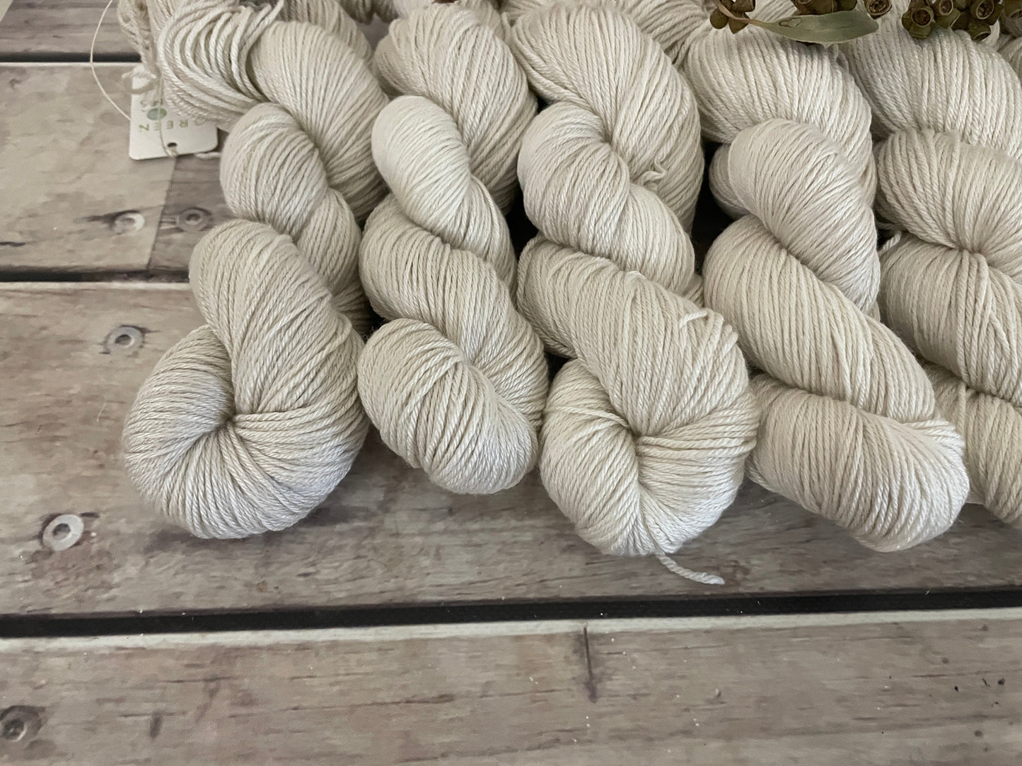 Wild Oats- silk/ merino 4 ply -Jasmine