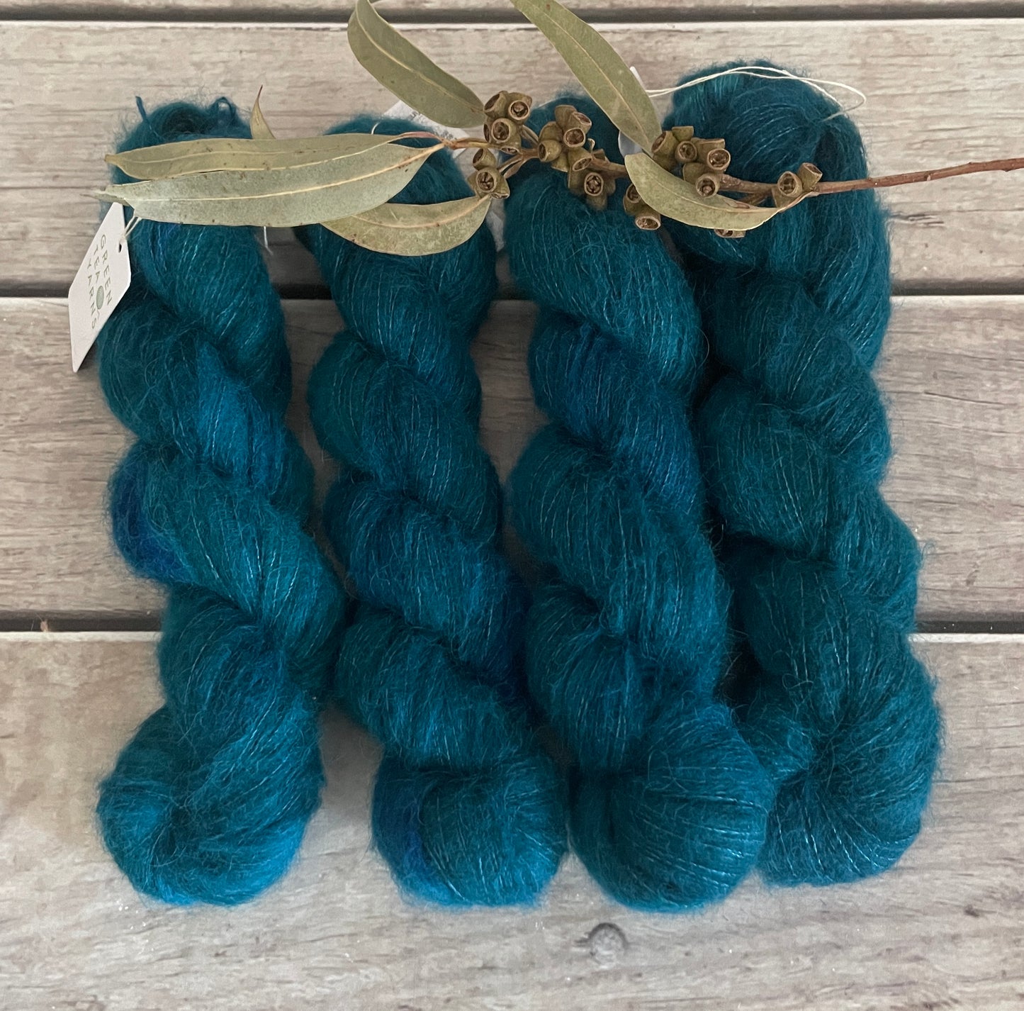 Vintage Button - 2 ply Suri/merino fluff - Rosemary