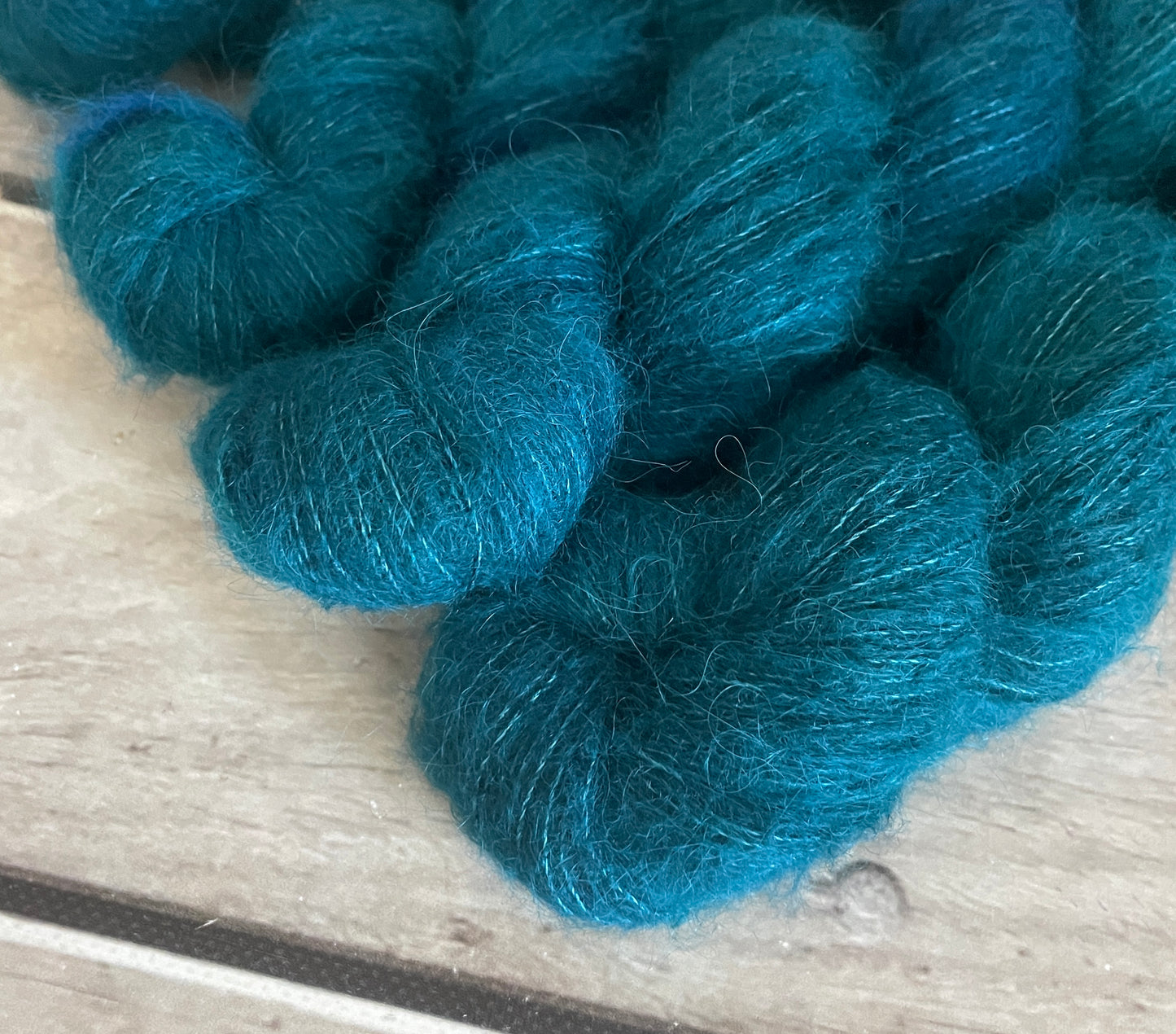 Vintage Button - 2 ply Suri/merino fluff - Rosemary