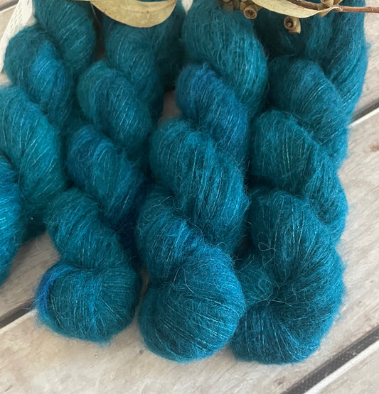 Vintage Button - 2 ply Suri/merino fluff - Rosemary