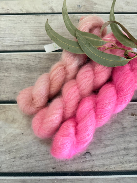 Rose Blush Fade - mohair/silk/sequins - Gyrokuro 3ply