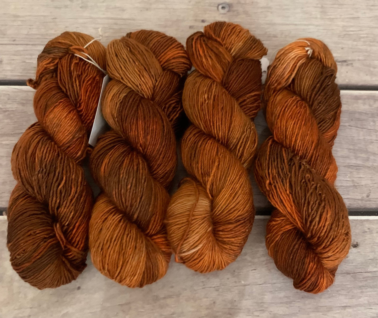 Woodend on merino/silk single- Osmanthus 8 ply/Dk