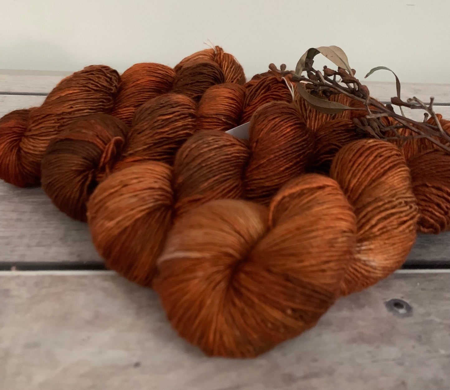 Woodend on merino/silk single- Osmanthus 8 ply/Dk