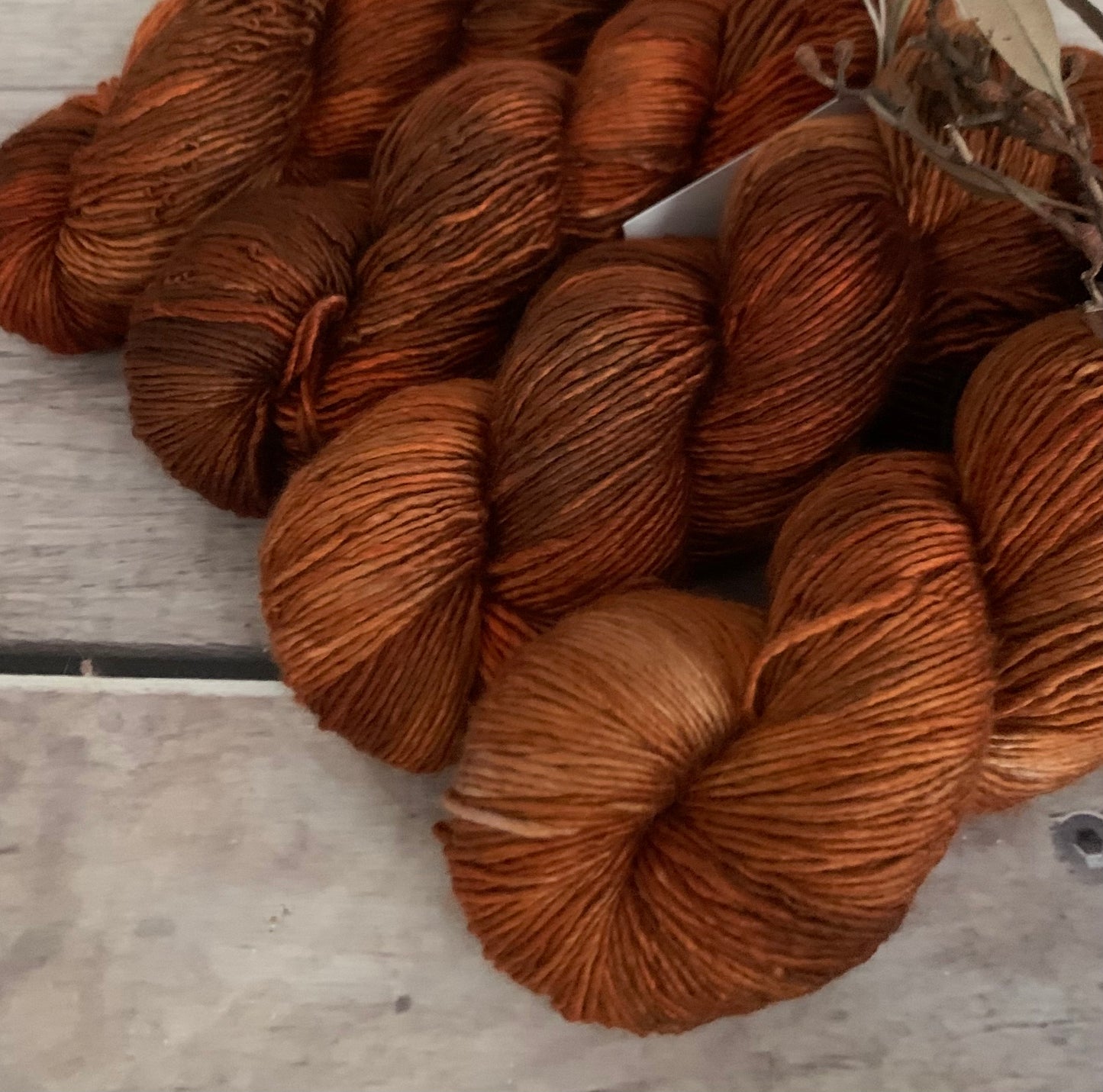 Woodend on merino/silk single- Osmanthus 8 ply/Dk