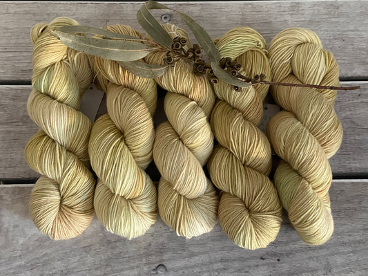 Wheaten - sock yarn in merino and nylon - Darjeeling