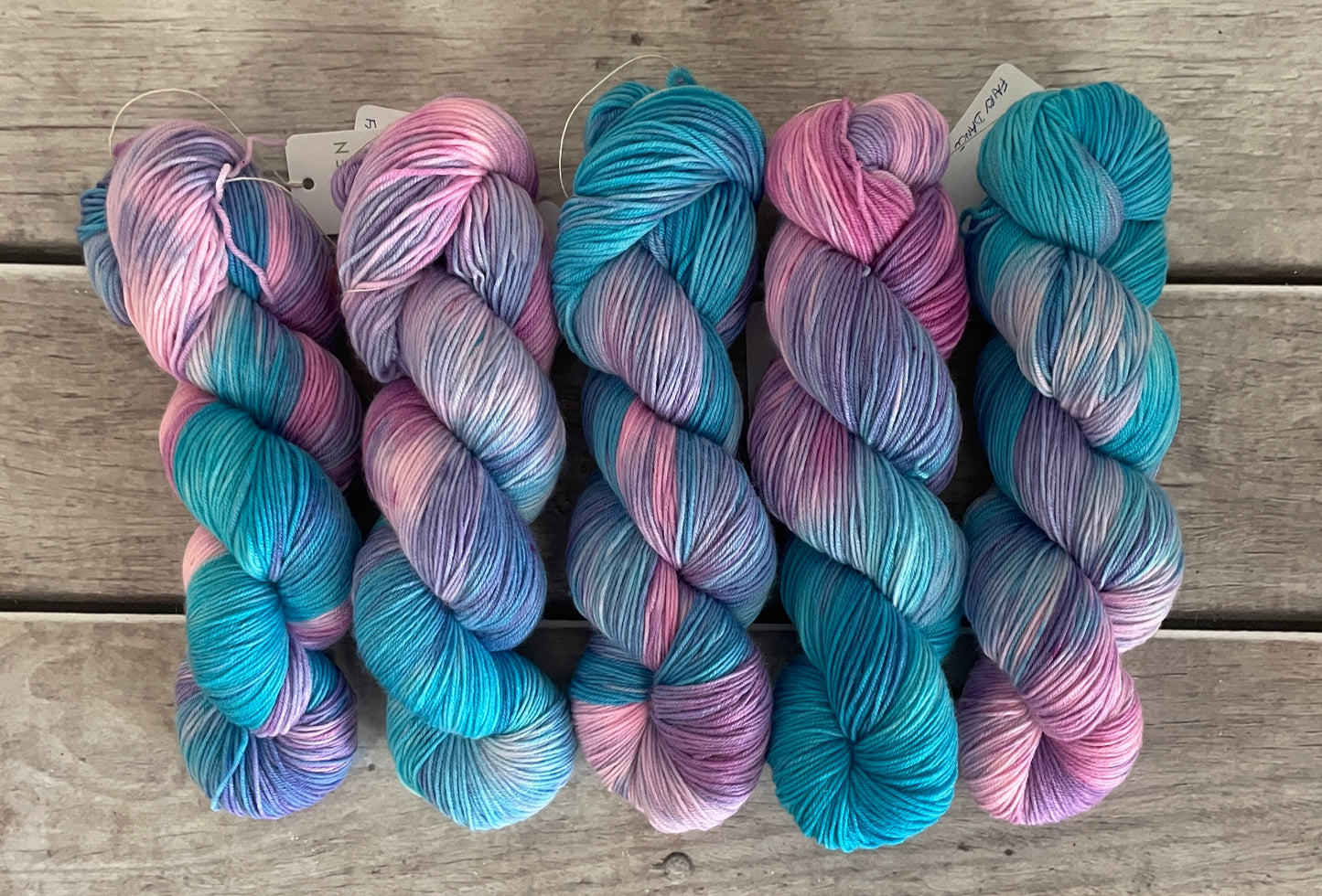 Fairy Dance ooak - sock yarn in merino and nylon - Darjeeling 4